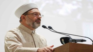 Diyanet İşleri Başkanı Erbaştan terör örgütleri mesajı