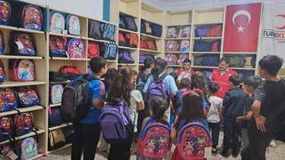 Diyarbakırda 500 öğrenciye kırtasiye yardımı