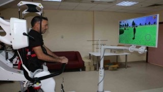 Diyarbakırda yürüme güçlüğü çeken hastalar robotik cihazla şifa buluyor