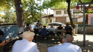 DSİ yetkilileri köylerde vatandaşı arazi toplulaştırması hakkında bilgilendirdi