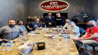 Dünyaca ünlü Rus piyanistin boru kebap keyfi