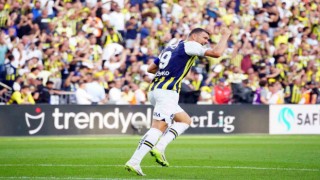 Dzeko, 4. lig maçında 4. golünü attı
