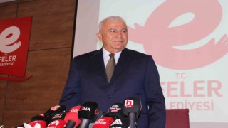 Efeler Belediye Başkanı Atay, CHPden istifa etti