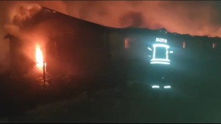 Elazığda ahır yangını