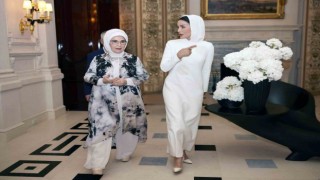 Emine Erdoğan, Katar Emiri Şeyh Temim bin Hamed Al Saninin annesi Şeyha Moza binti Nasırla görüştü