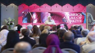 Emine Erdoğan, Türkevindeki sergide Anadolu tekstilini first ladylere tanıttı