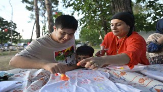 Engelli çocuklar Zeytinparkta kampta