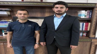 Eşinden boşanmak isteyen adamın hayatı zindana döndü