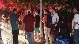 Fatihte 5 katlı otelde yangın paniği: 40 kişi tahliye edildi