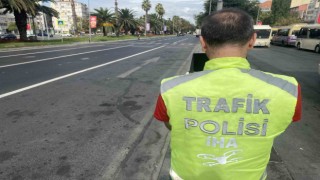 Fatihte yayalara yol vermeyen sürücüler dron ile tespit edildi