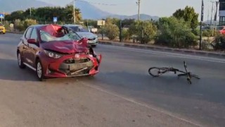 Fethiyede otomobilin çarptığı bisikletli kadın öldü
