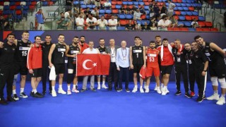 Filenin Efeleri, CEV Avrupa Voleybol Şampiyonasında ilk galibiyetini aldı