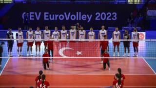 Filenin Efeleri, Romanyaya yenildi