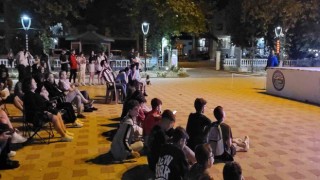 ‘Filenin Sultanlarının Avrupa şampiyonluğunu dev ekranda izlediler