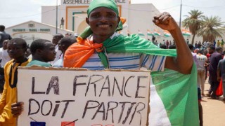 Fransa, Nijerdeki askerlerini yıl sonuna kadar geri çekecek
