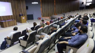 FÜde proje yazma ve yürütme eğitimi düzenlendi