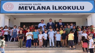 GAPtan öğrencilere kırtasiye yardımı