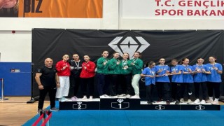 Gaziosmanpaşalı karatecilerden Diamond Cupta 13 madalya
