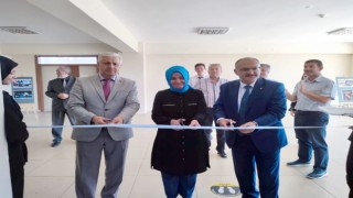 Gediz Kız Anadolu İmam Hatip Lisesinde tiyatro atölyesi açılışı gerçekleşti