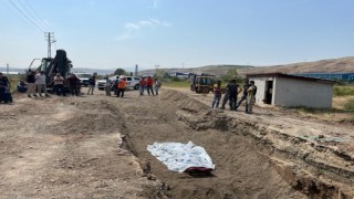 Göçük altında kalan işçi hayatını kaybetti