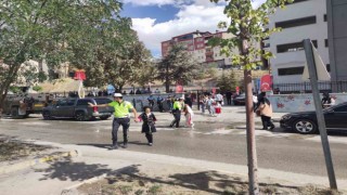 Hakkari de trafik denetimleri arttırıldı