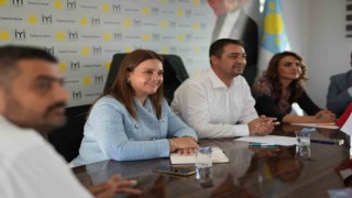 İYİ Parti 6. Bölge Koordinatörü Tüfekciden, Antalyada yerel seçim çalışması