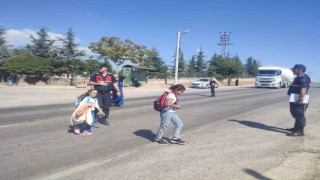 Jandarma okullarda trafik denetimi yaptı