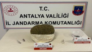 Jandarma operasyonunda 5 kilo 300 gram skunk ele geçirildi