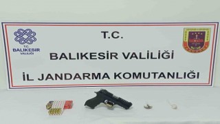 Jandarmadan Gönen ve Erdekte uyuşturucu operasyonu