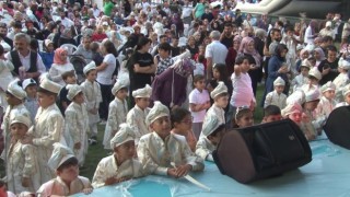 Kağıthanede bin 100 çocuk sünnet oldu