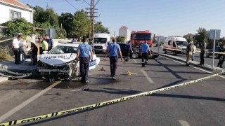 Karamanda polis aracı ile yabancı plakalı otomobil çarpıştı: 2si polis 3 yaralı