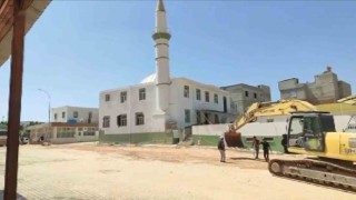 Karkamışta ağır hasar alan cami yıkıldı