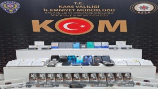 Karsta kaçak cep telefonu operasyonu