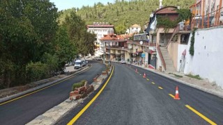 Kavaklıderede sıcak asfalt çalışmaları tamamlandı
