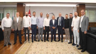 Kayseri Emlakçılar Odası heyetinden Başkan Büyükkılıça ziyaret
