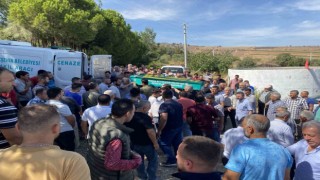Kazada hayatını kaybeden iki liseli toprağa verildi