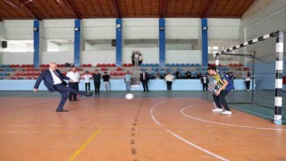 Keçiören Belediye Başkanı Altınok, mezun olduğu okulları ziyaret etti