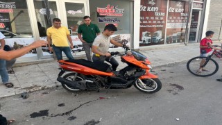 Kiliste iki motosikletin karıştığı kazada 3 kişi yaralandı
