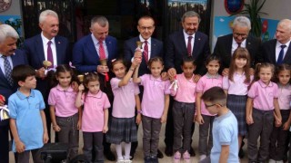 Kocaelide öğrenciler ders başı yaptı