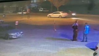 Konyada motosikletli polislerin kaza yaptığı anlar kameralara yansıdı: 2 yaralı