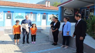 Köyceğiz Kaymakamı Maslak, öğrencilerin heyecanına ortak oldu