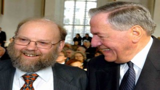Koyun Dollyi klonlayan bilim adamı Ian Wilmut 79 yaşında hayatını kaybetti