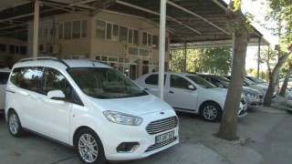 Kredi musluğu kısıldı, otomobil piyasası durgunlaştı
