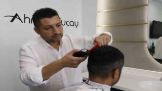 Çırak bulamıyorum diyen kuaför bir yaraya parmak bastı