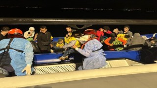 Kucağındaki çocuklarla Yunanistana geçerlerken yakalandılar