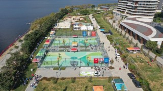Küçükçekmeceliler spor festivaline yoğun ilgi gösterdi