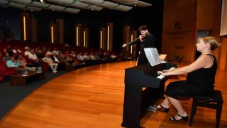 Kültür ve sanat seminer dizisinin ilki gerçekleşti
