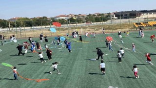 Kuluda çocuklara uçurtma şenliği