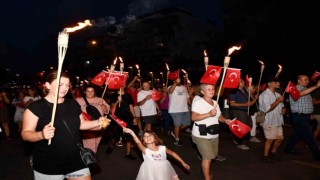 Kuşadasında kurtuluşun 101inci yılına coşkulu kutlama