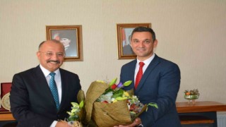 Kütahya İl Tarım ve Orman Müdürlüğünde devir teslim töreni